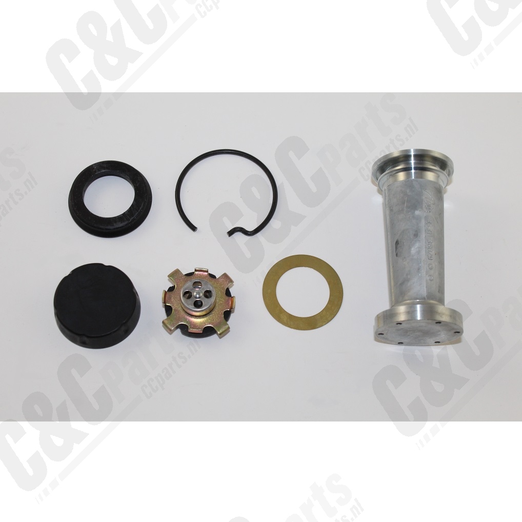RM381030010.jpeg